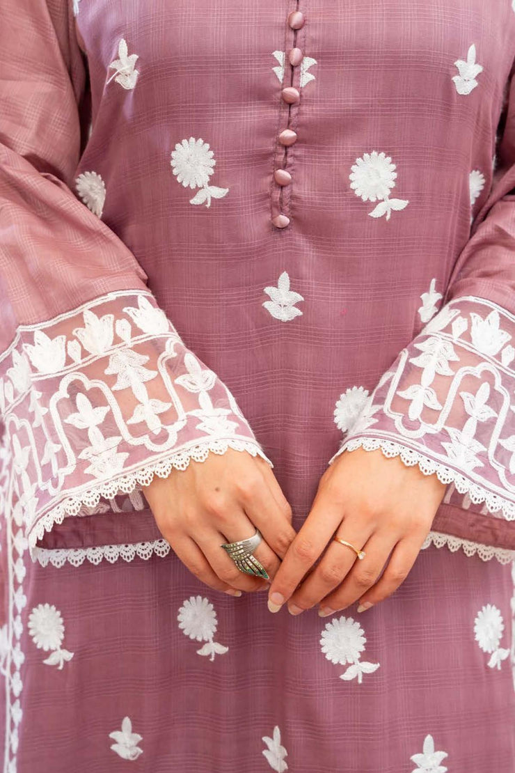 Leher Embroidered Lawn - Raniyah RLEHE05
