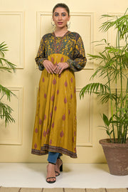 Rafia Seasonal Kurti - DPLK47