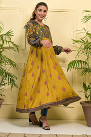 Rafia Seasonal Kurti - DPLK47