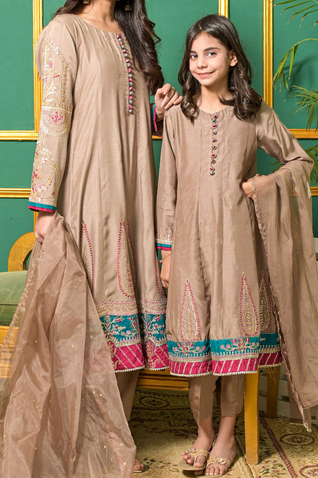 Rafia Mother Daughter - CH408