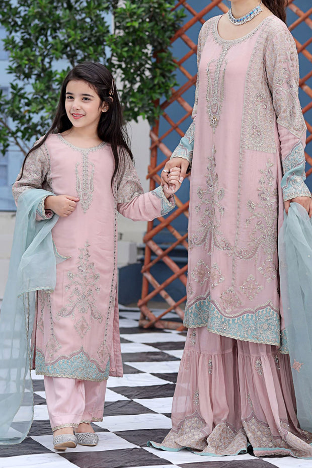 Rafia Mother Daughter - CH249